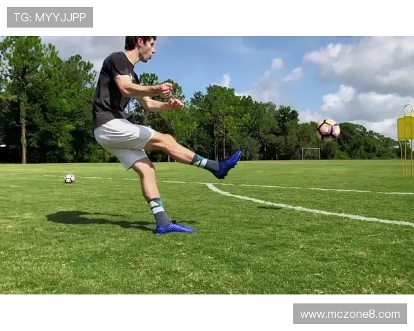 如何让足球踩球动作更丝滑顺畅的实用训练提升技巧全面进阶攻略